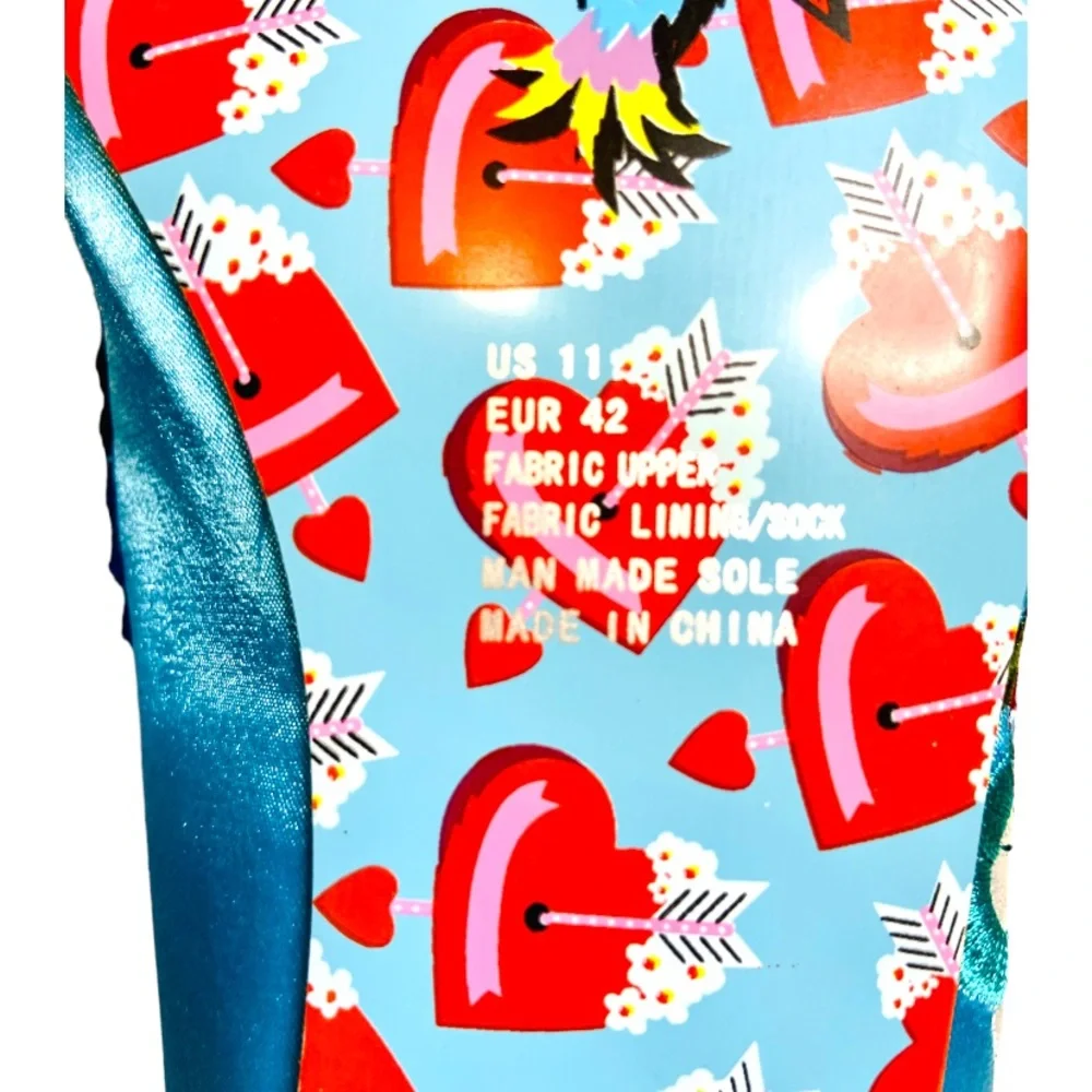 Irregular Choice Womens Pescado Oro NEW Sequin Flats 11 42 Rainbow Pride Fish - Picture 9 of 16